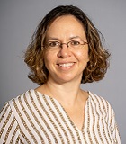 Gina Lovasi headshot